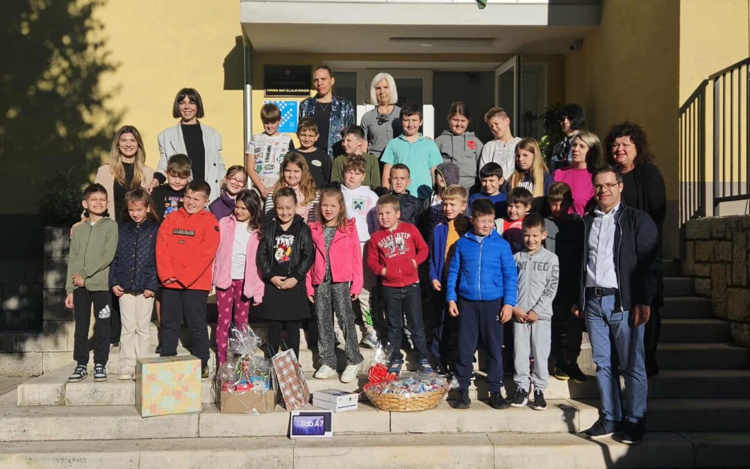 Posjet načelnika i vožnja vagonetićem obilježili Dječji tjedan